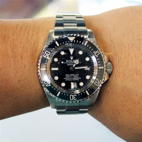 rolex sea dweller 11660|rolex sea dweller price new.